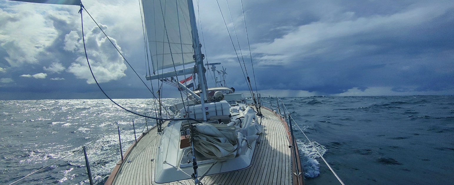 Sailing around Lands End