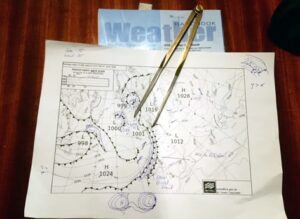 Meteo cursus aan boord - weerkaart interpreteren met passer